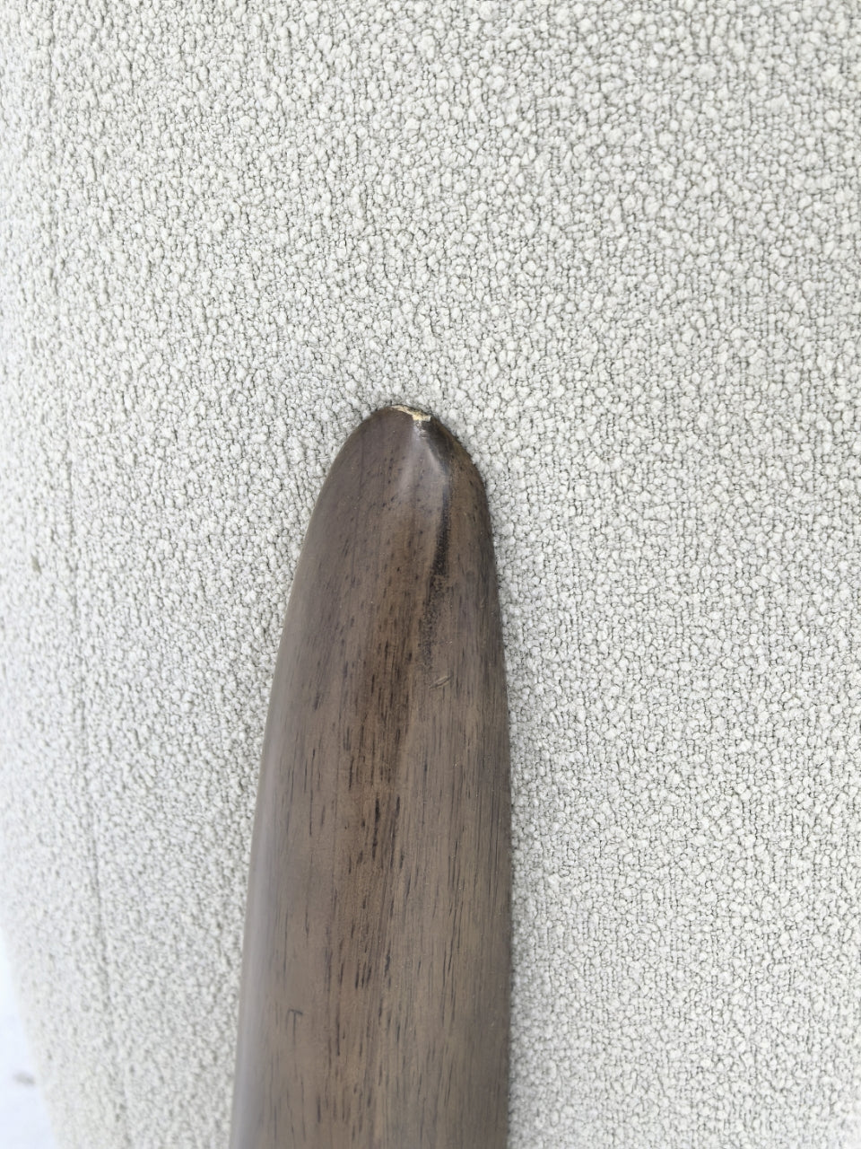 F89